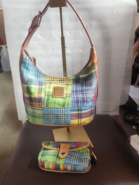 Dooney & Bourke 2 Pc Set Multicolor Plaid Shoulder ANT Bag with Leather Trim Euc